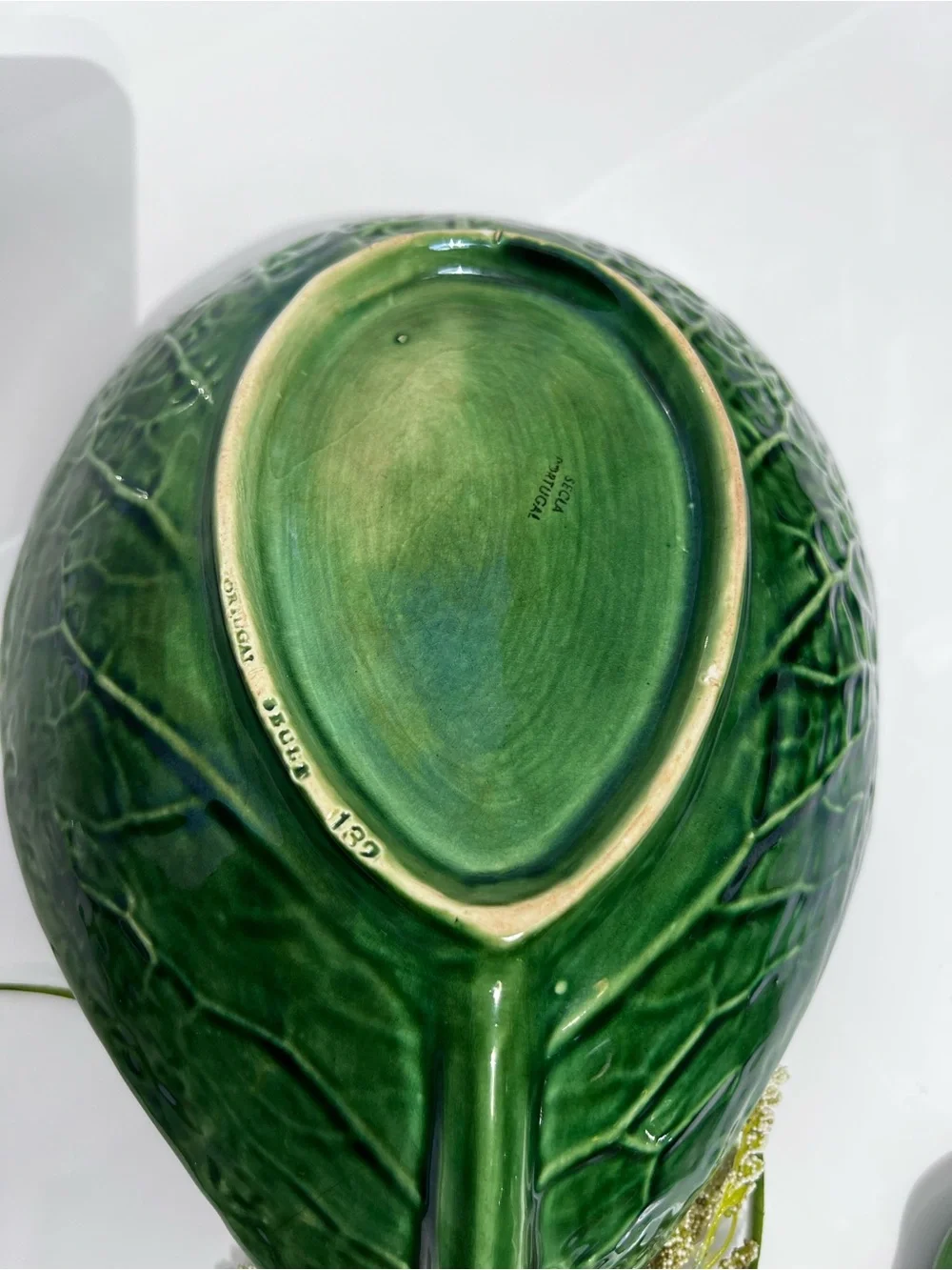 Vintage Bordallo Pinheiro Portuguese majolica cabbage leaf dish Large